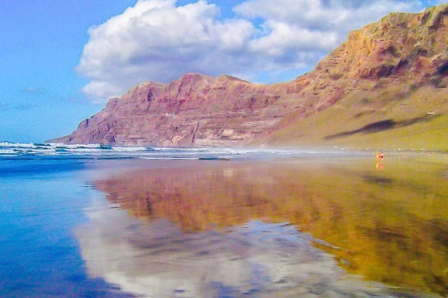 Famara Surf Wifi Διαμέρισμα Εξωτερικό φωτογραφία